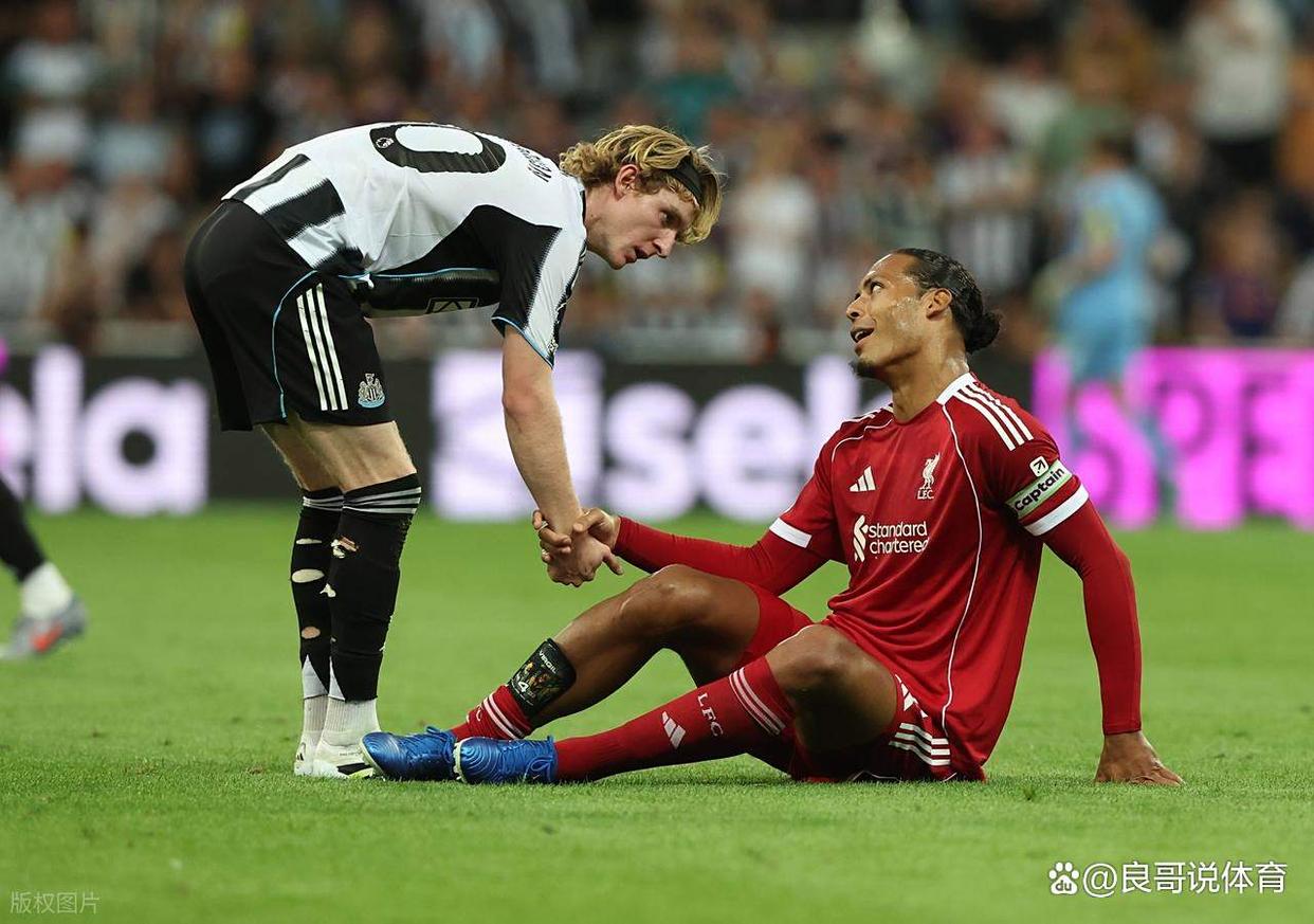  利物浦训练开放日；冲刺阶段绝杀压哨引欢呼；意甲在即；团队化学反应显著